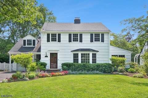 150 Loantaka Way, Madison, NJ 07940