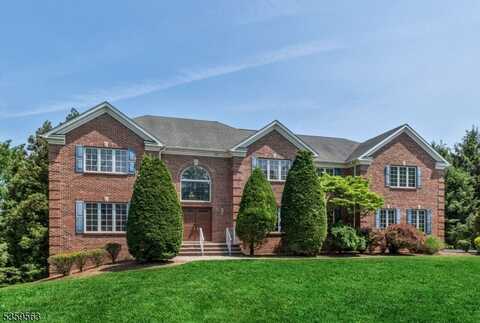 22 Pine Rd, Allendale, NJ 07401
