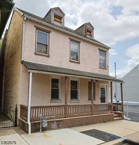 124 Sitgreaves St, Phillipsburg, NJ 08865