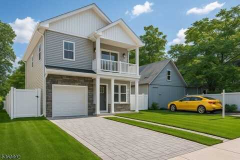 817 Spruce St, Roselle, NJ 07203