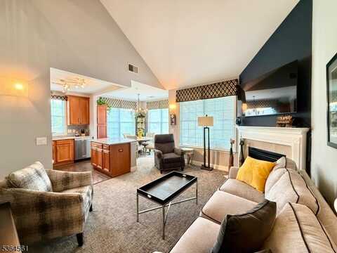 7408 Coventry Ct, Riverdale, NJ 07457