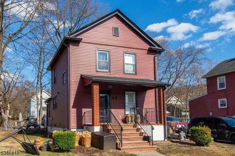 13 Franklin Pl, Wanaque, NJ 07420