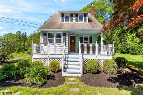 7 Shores Rd, Mendham, NJ 07926