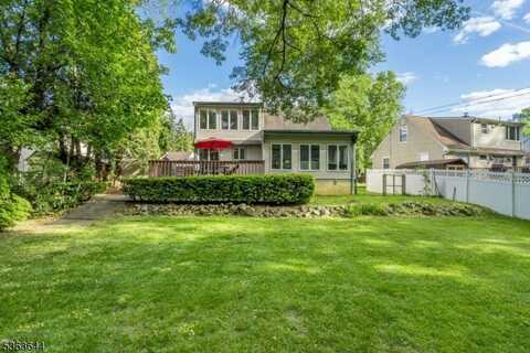 27 Brook Rd, New Providence, NJ 07974