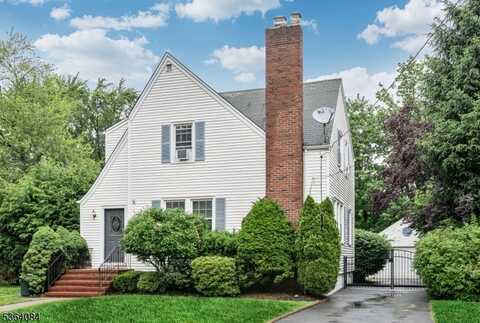 69 Prospect Ave, Westwood, NJ 07675