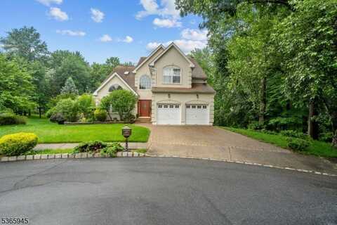 51 Bertran Dr, Bridgewater, NJ 08807