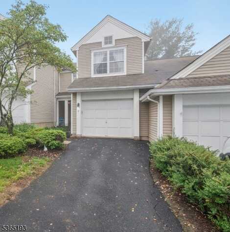 9 Mahogany Way, Randolph, NJ 07869