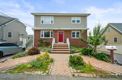 46 Bush Ave, Woodland Park, NJ 07424