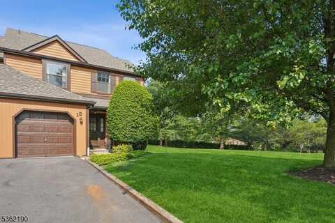 13 Estate Rd, Hillsborough, NJ 08844