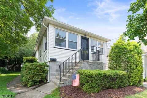 268 Warburton Ave, Hawthorne, NJ 07506