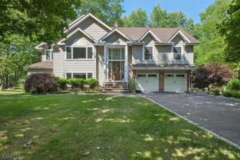 195 Chaucer Dr, Berkeley Heights, NJ 07922