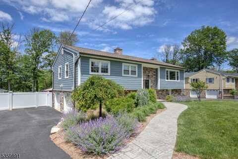 9 Hillcrest Blvd, Warren, NJ 07059