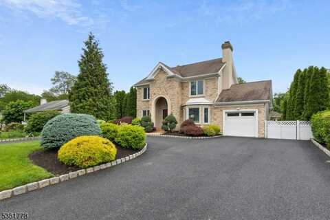11 Putnam Ave, Berkeley Heights, NJ 07922