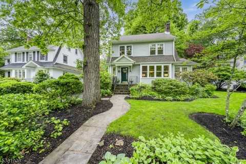 51 Tulip St, Summit, NJ 07901