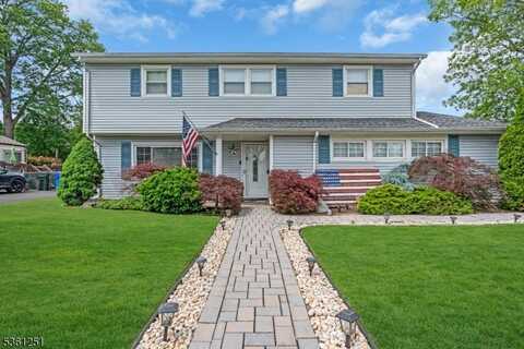 14 E Shirley Ave, Woodbridge, NJ 07067