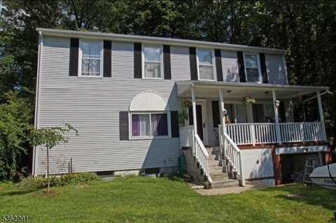119 Dartmouth Trl, Hopatcong, NJ 07843