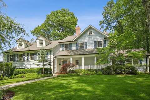 5 BARRY LANE, Millburn, NJ 07078