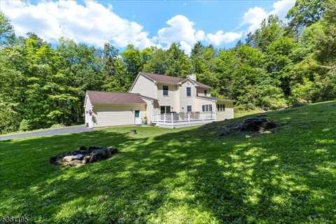10a E Crisman Rd, Blairstown, NJ 07825
