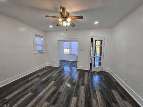 126 Brookline Ave, Nutley, NJ 07110