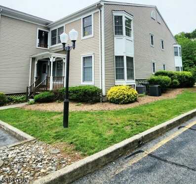 120 Willard St, Pompton Lakes, NJ 07442