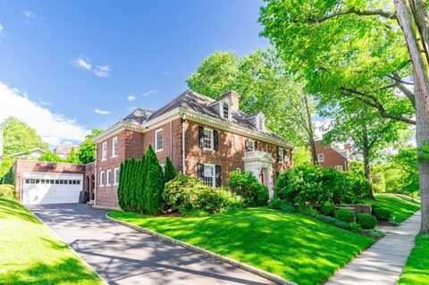 655-661 Lake St, Newark, NJ 07104