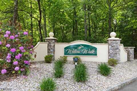 103 Autumn Ct, Roxbury Township, NJ 07852