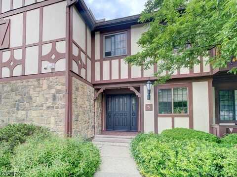 5e Avon Ct, Chatham, NJ 07928