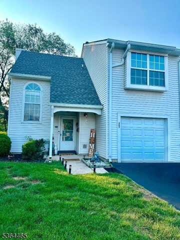 263 Resnik Ct, Franklin, NJ 08873