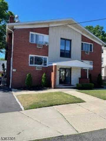117 W 3Rd Ave, Roselle, NJ 07203