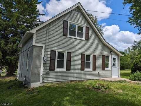 439 Victory Ave, Pohatcong Twp., NJ 08865