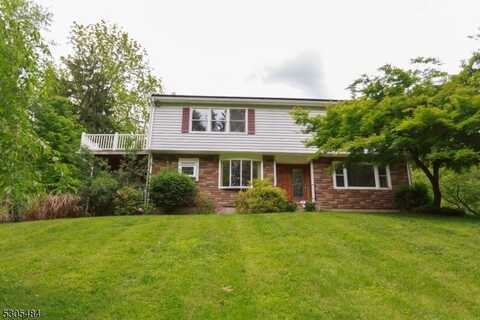 47 Sarepta Rd, White Twp., NJ 07823
