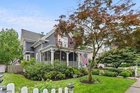 27 Hillside Ave, Chatham, NJ 07928