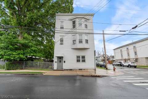 30-32 Geneva St, Elizabeth, NJ 07206