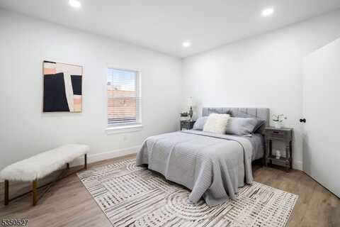 310 W Jersey St, Elizabeth, NJ 07202