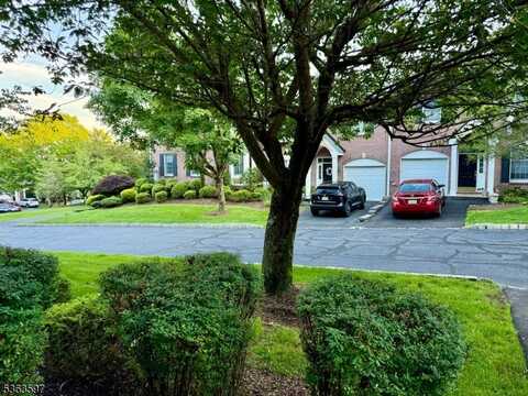 75 Spring Hill Cir, Wayne, NJ 07470