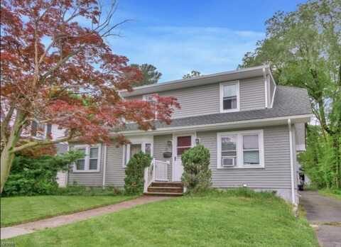 35 Third Ave, Little Falls, NJ 07424