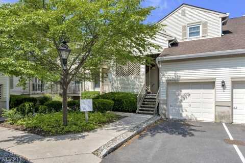 66 Jamestown Rd, Bernardsville, NJ 07920