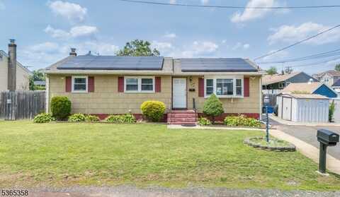 75 Lillian St, Franklin, NJ 08873