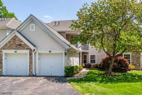 12 Loch Ln, Roxbury Township, NJ 07852