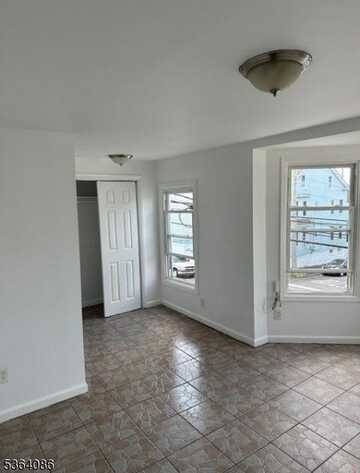 101 Butler St, Paterson, NJ 07524