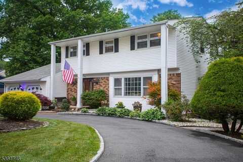 1 Stradford Rd, Sayreville, NJ 08859