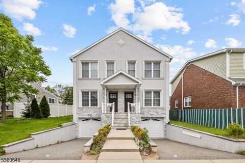 15 Kossuth St, Wallington, NJ 07057