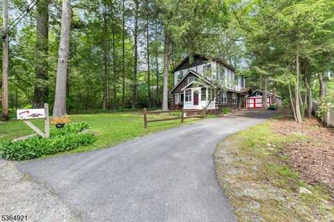 138 County Rd, West Milford, NJ 07421