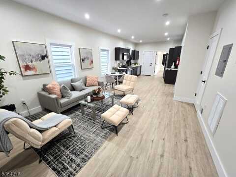 13 Edwin Place, Newark, NJ 07112