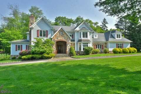25 Stonybrook Dr, North Caldwell, NJ 07006