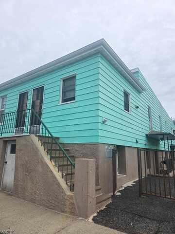 20 N 8Th St, Belleville, NJ 07109