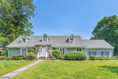 34 Woodmere Dr, Summit, NJ 07901