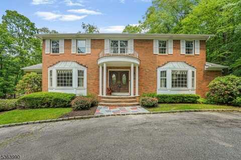 225 Brook Valley Rd, Montville, NJ 07082