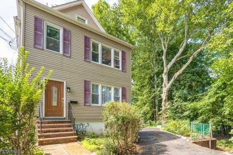 34 Fairview Pl, Bloomfield, NJ 07003