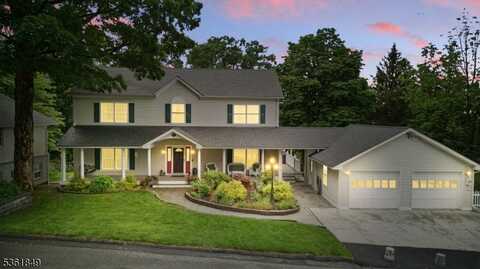 65 Mountainview Ave, Mount Arlington, NJ 07856